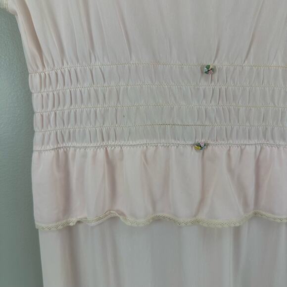 Vintage Her Majesty Blush Pink Smocked Ruffle Nightgown Satin Slip Chemise - Picture 5 of 13